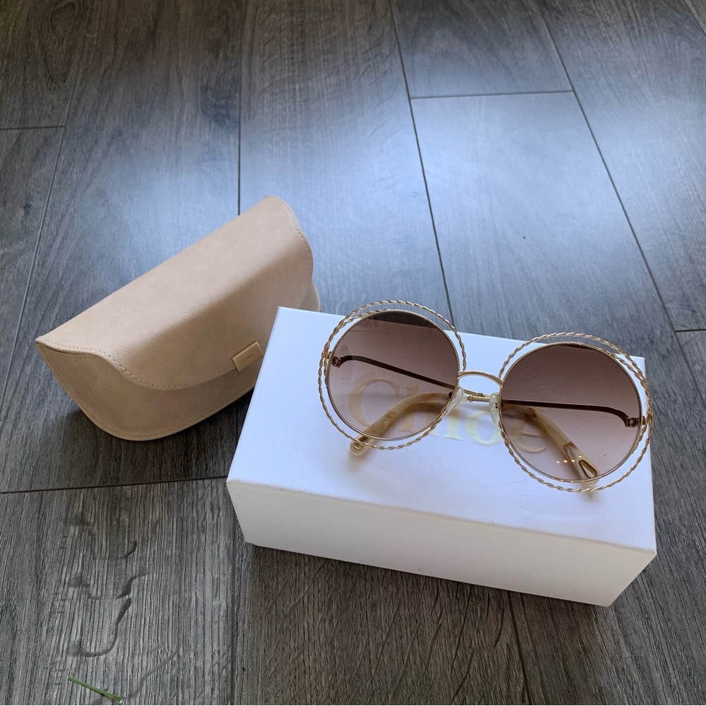 Chloé Round Sunglasses with Case